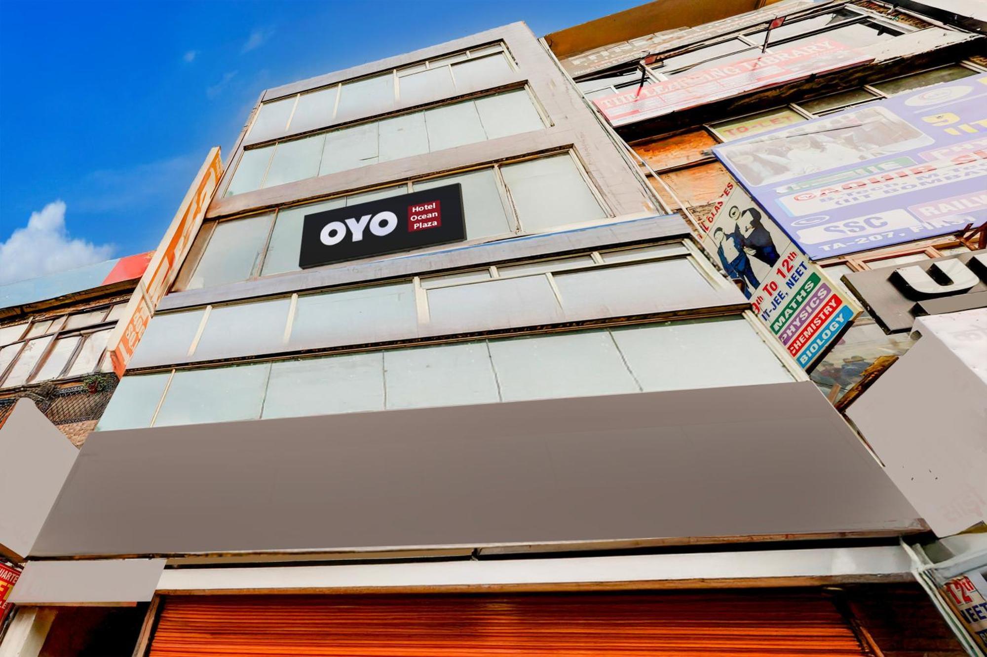 Hotel O Ocean Plaza New Delhi Exterior foto