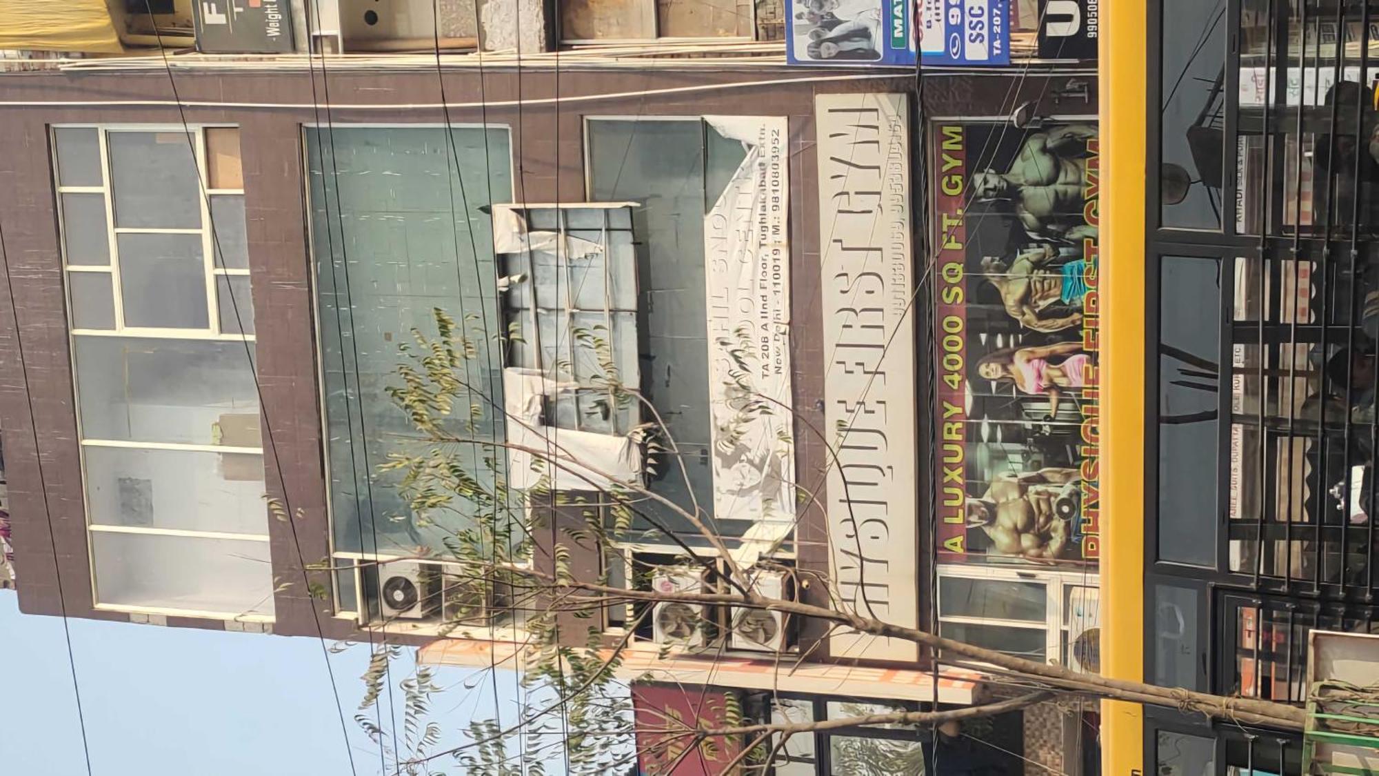 Hotel O Ocean Plaza New Delhi Exterior foto